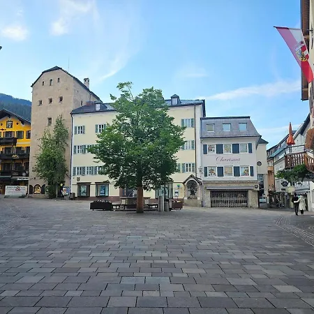 Gemuetliche In Zell Am See-schuettdorf Fuer Bis Zu 3 Personen ツェル アム ゼー